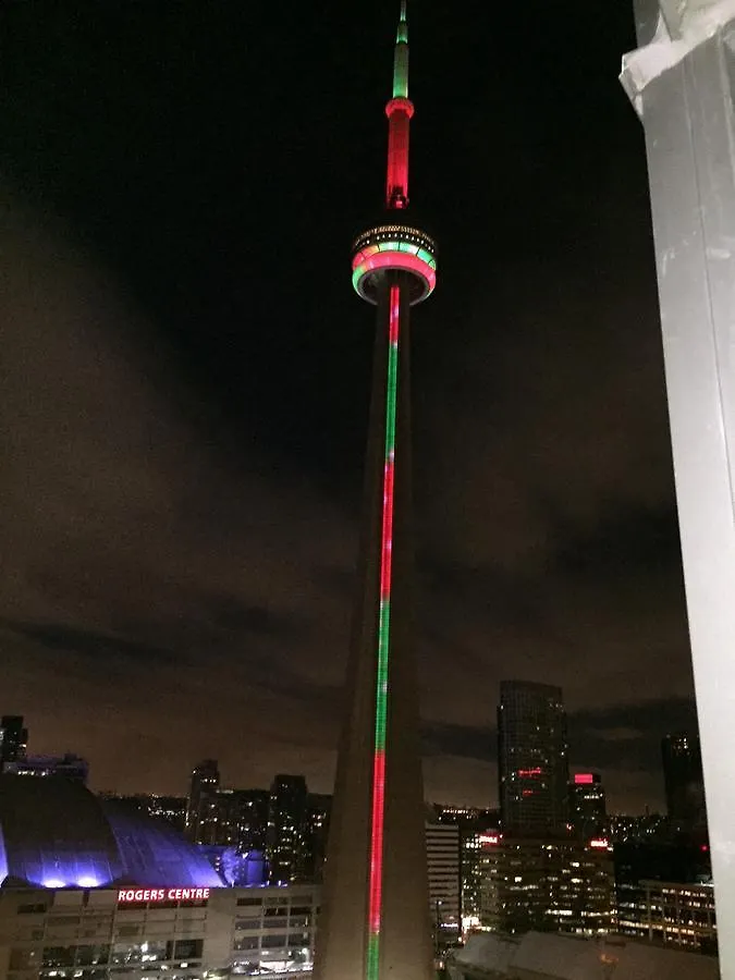 Condo Overlooking Cn Tower, Rogers, Islands Toronto 0*,