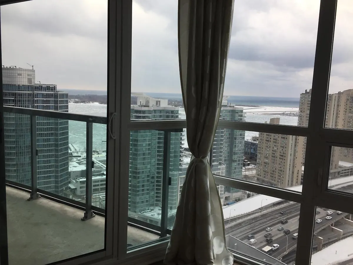 Condo Overlooking Cn Tower, Rogers, Islands Toronto